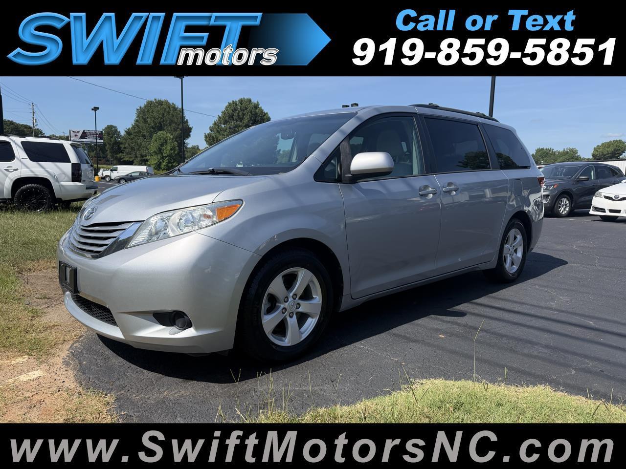 2016 Toyota Sienna 5dr 7-Pass Van LE AAS FWD (Natl)