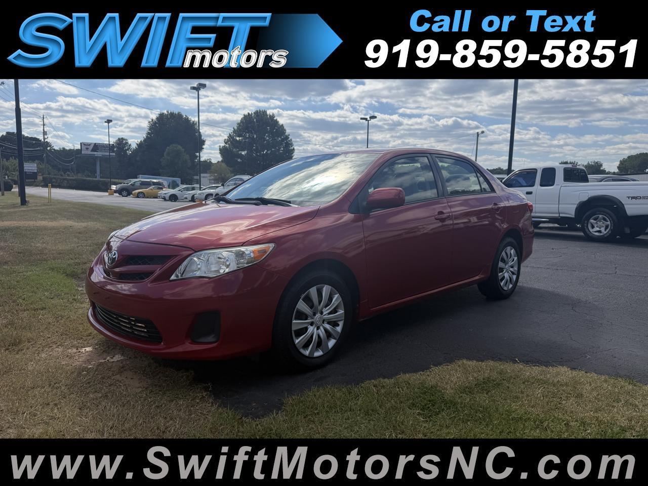 2012 Toyota Corolla 4dr Sdn LE Auto (Natl)