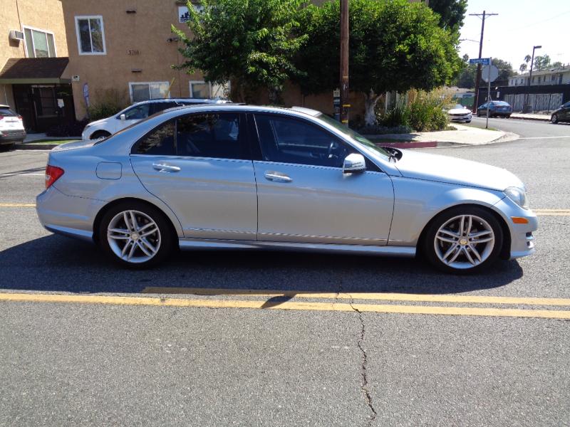 Mercedes-Benz C-Class C250 Sport Sedan 2013 Mercedes-Benz C-Class C250 Sport Sedan 2013