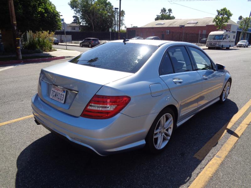 Mercedes-Benz C-Class C250 Sport Sedan 2013 Mercedes-Benz C-Class C250 Sport Sedan 2013