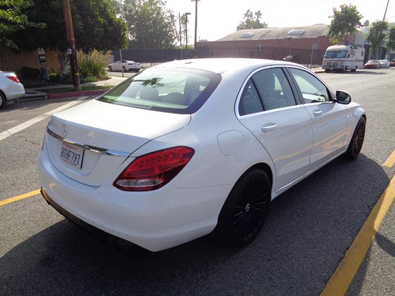 Mercedes-Benz C-Class C300 Sedan 2017 Mercedes-Benz C-Class C300 Sedan 2017