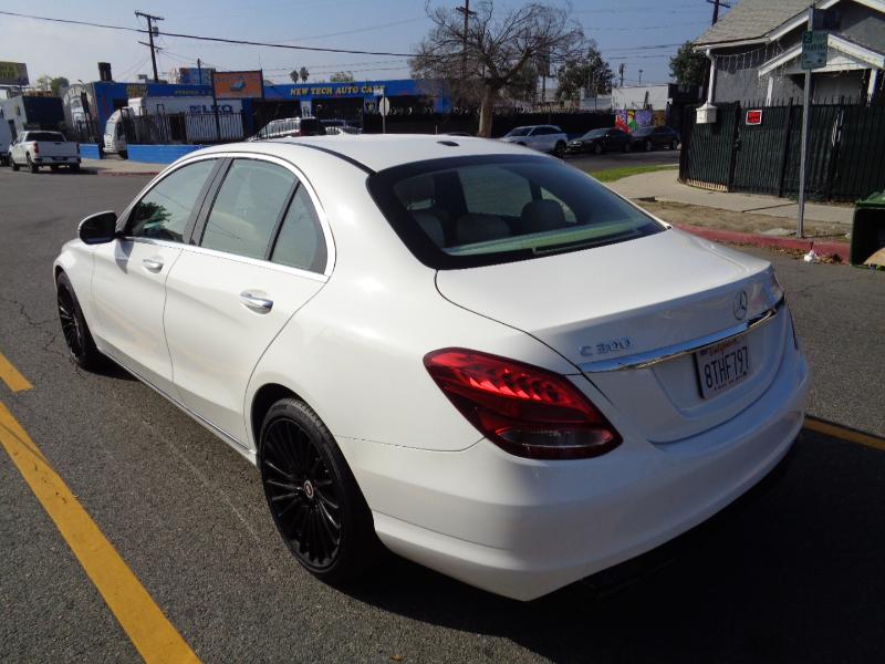 Mercedes-Benz C-Class C300 Sedan 2017 Mercedes-Benz C-Class C300 Sedan 2017