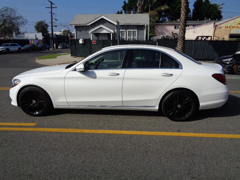 Mercedes-Benz C-Class C300 Sedan 2017 Mercedes-Benz C-Class C300 Sedan 2017