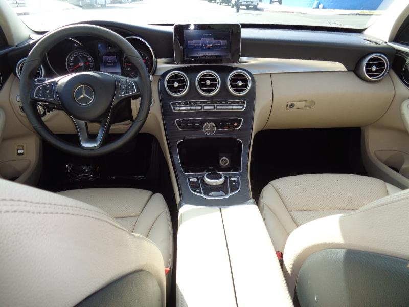 Mercedes-Benz C-Class C300 Sedan 2017 Mercedes-Benz C-Class C300 Sedan 2017