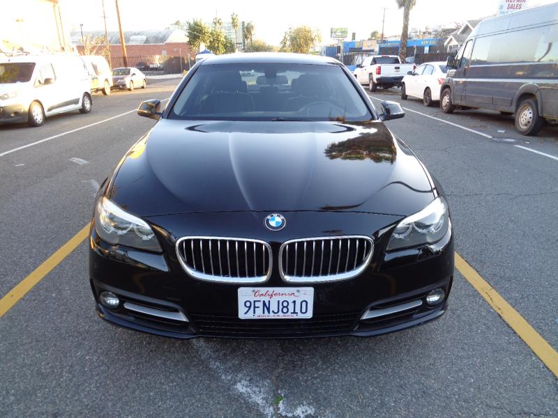BMW 5-Series 528i 2015