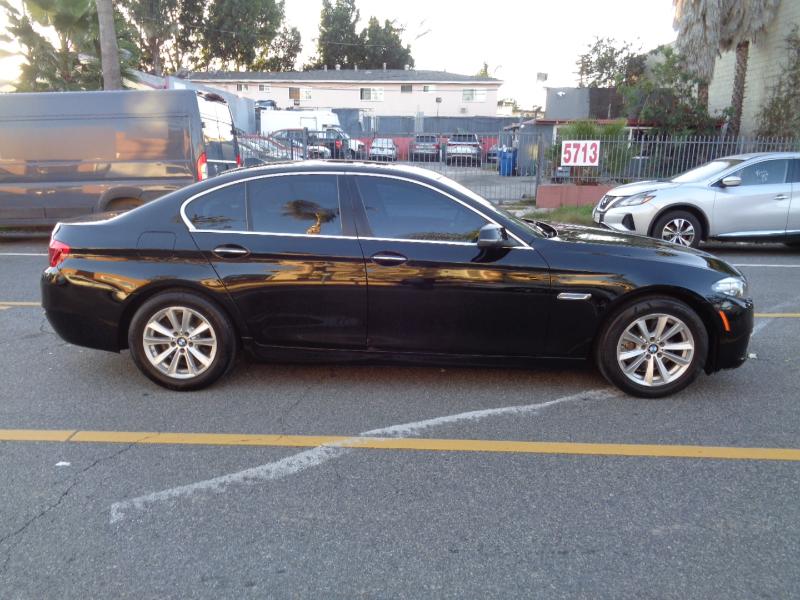 BMW 5-Series 528i 2015