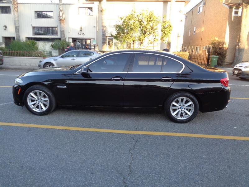 BMW 5-Series 528i 2015