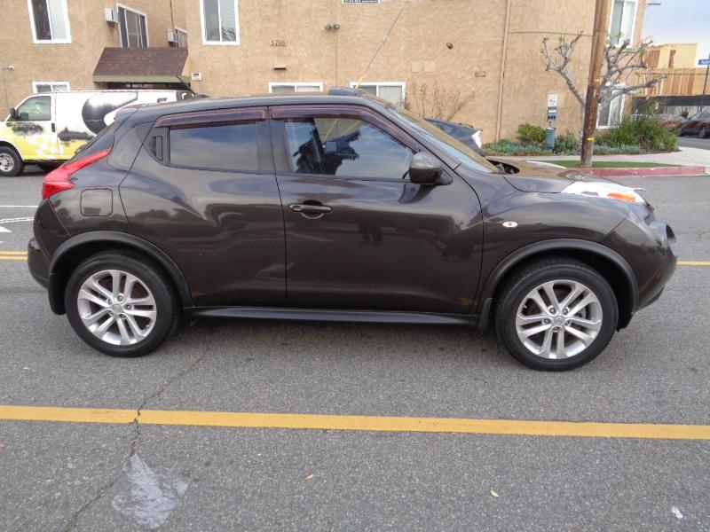 Nissan Juke S AWD 2011
