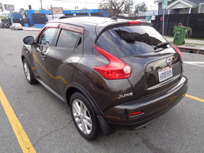 Nissan Juke S AWD 2011