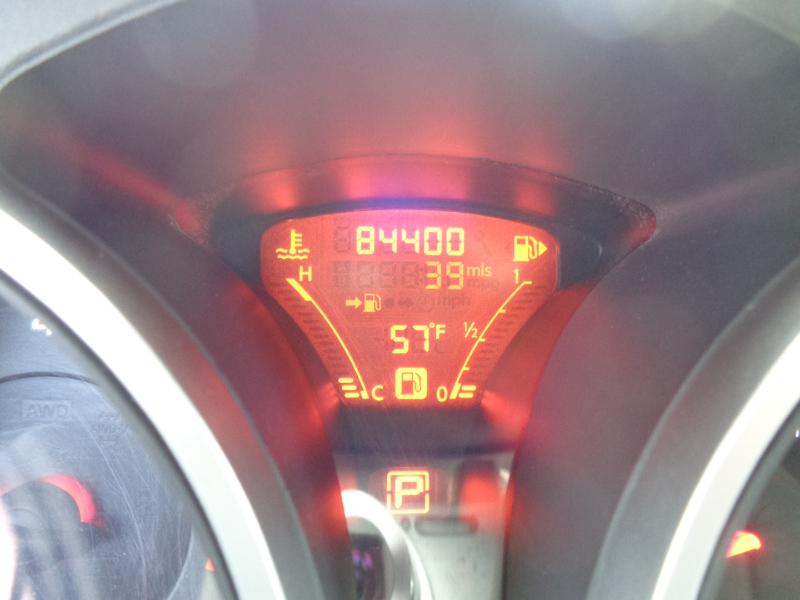 Nissan Juke S AWD 2011