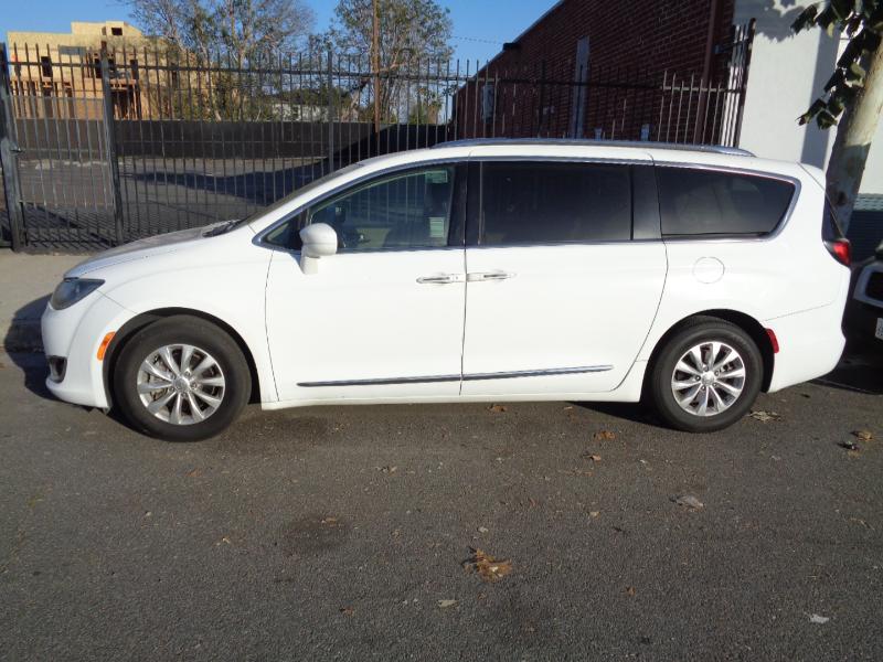 Chrysler Pacifica Touring-L 2018