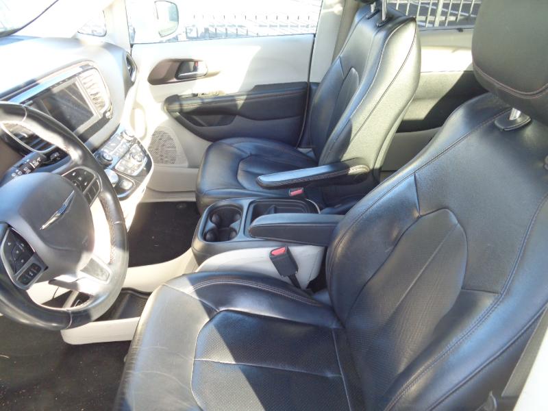 Chrysler Pacifica Touring-L 2018