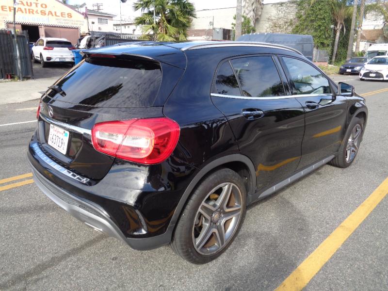 Mercedes-Benz GLA-Class GLA250 2015