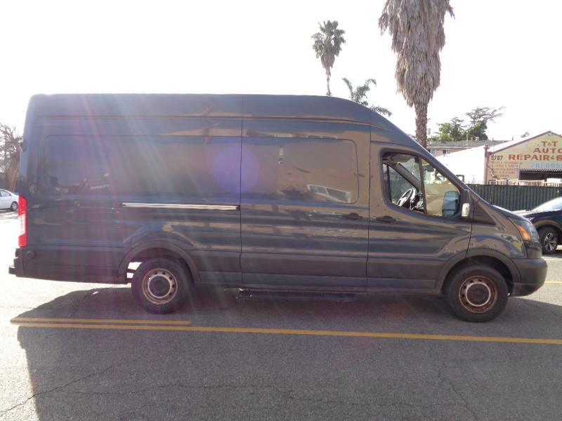 Ford Transit 250 Van High Roof w/Sliding Pass. 148-in. WB EL 2019