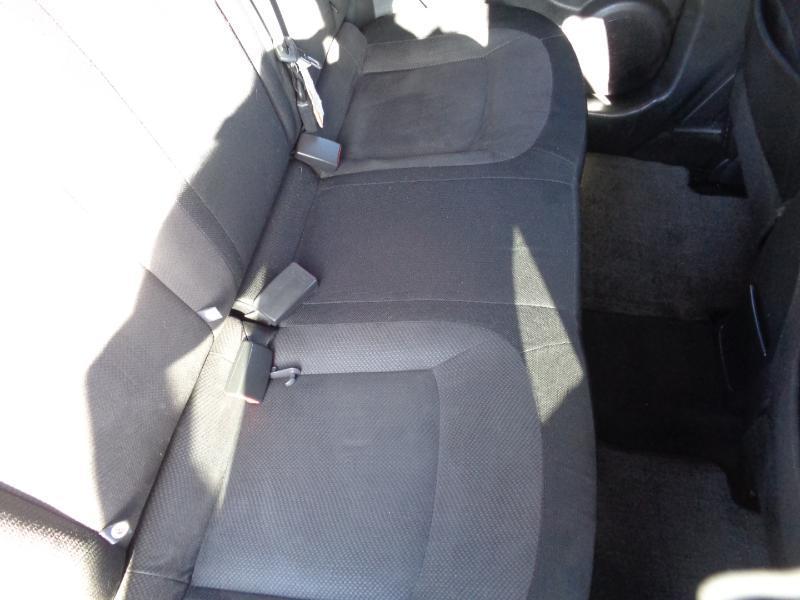 Nissan Rogue S FWD Krom Edition 2012