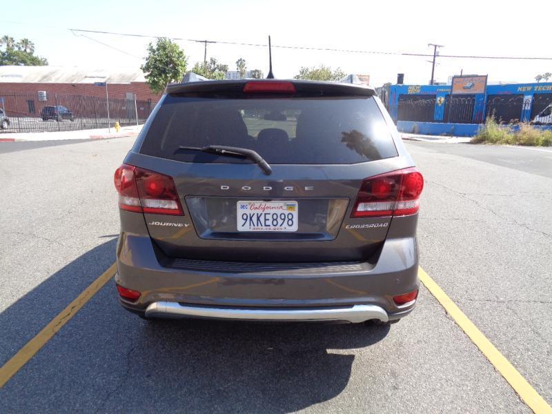 Dodge Journey Crossroad 2020