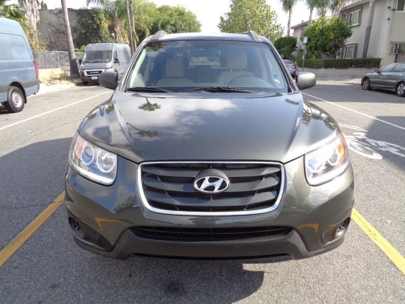 Hyundai Santa Fe GL 2.4 4WD 2011