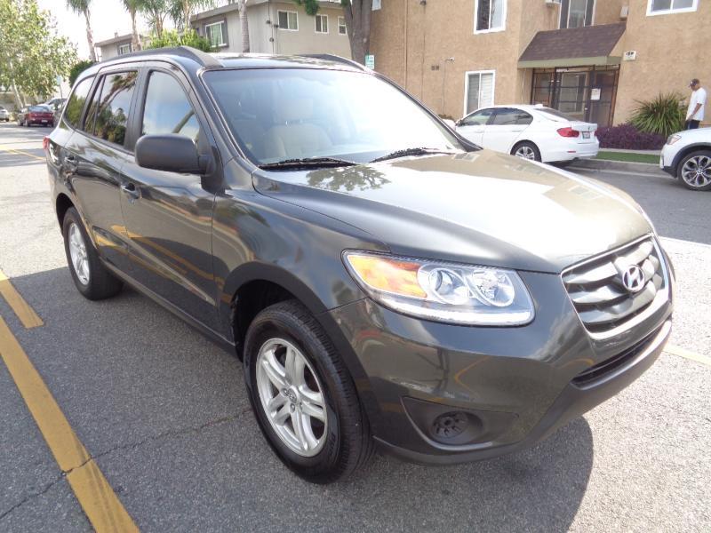 Hyundai Santa Fe GL 2.4 4WD 2011