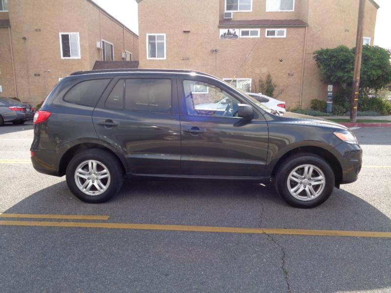 Hyundai Santa Fe GL 2.4 4WD 2011