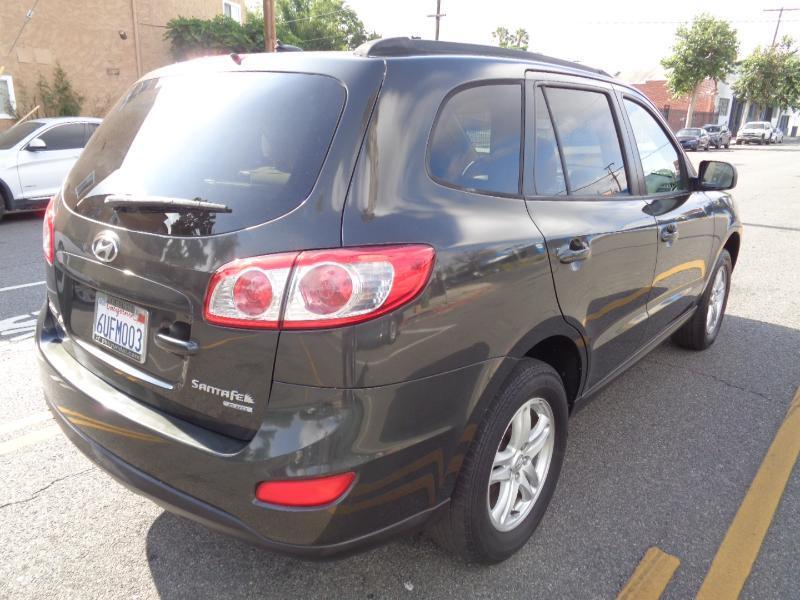 Hyundai Santa Fe GL 2.4 4WD 2011