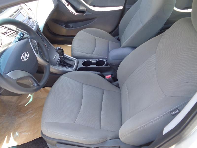 Hyundai Elantra Limited 2014