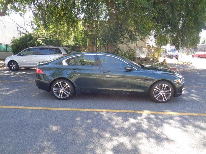 Jaguar XE 35t Premium 2017
