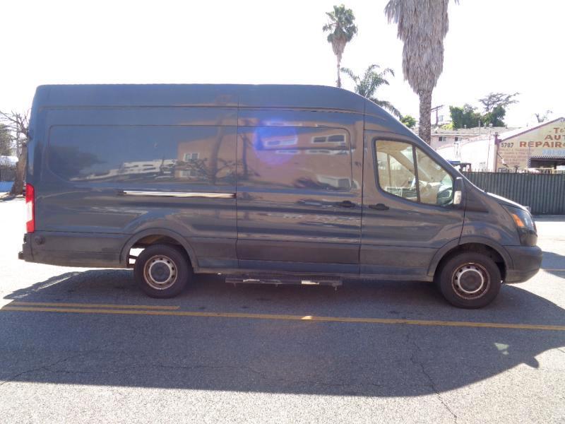 Ford Transit 250 Van High Roof w/Sliding Pass. 148-in. WB EL 2019
