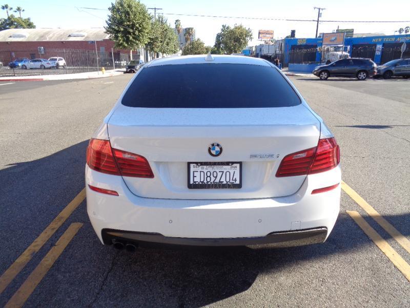 BMW 5-Series 528i 2016