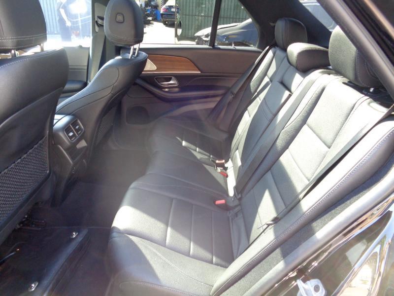 Mercedes-Benz GLE-Class  2021