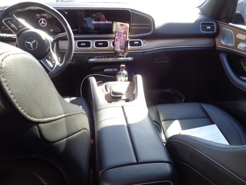 Mercedes-Benz GLE-Class  2021
