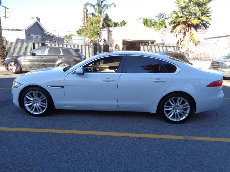 Jaguar XF-Series 35t Prestige 2017