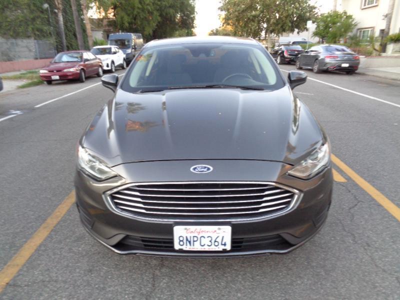 Ford Fusion SE 2020