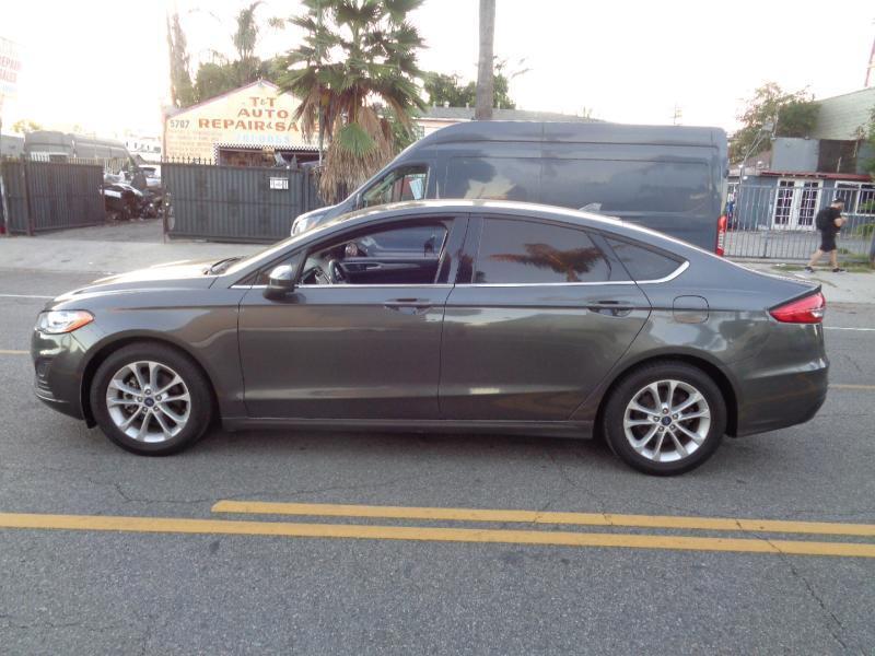 Ford Fusion SE 2020