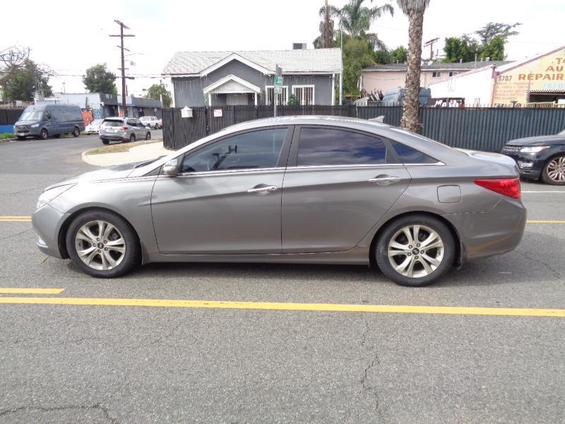 Hyundai Sonata Limited Auto 2011