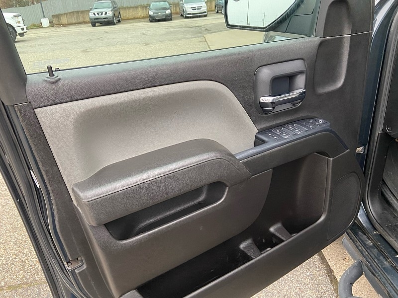 GMC Sierra 1500 Base Double Cab 4WD 2017