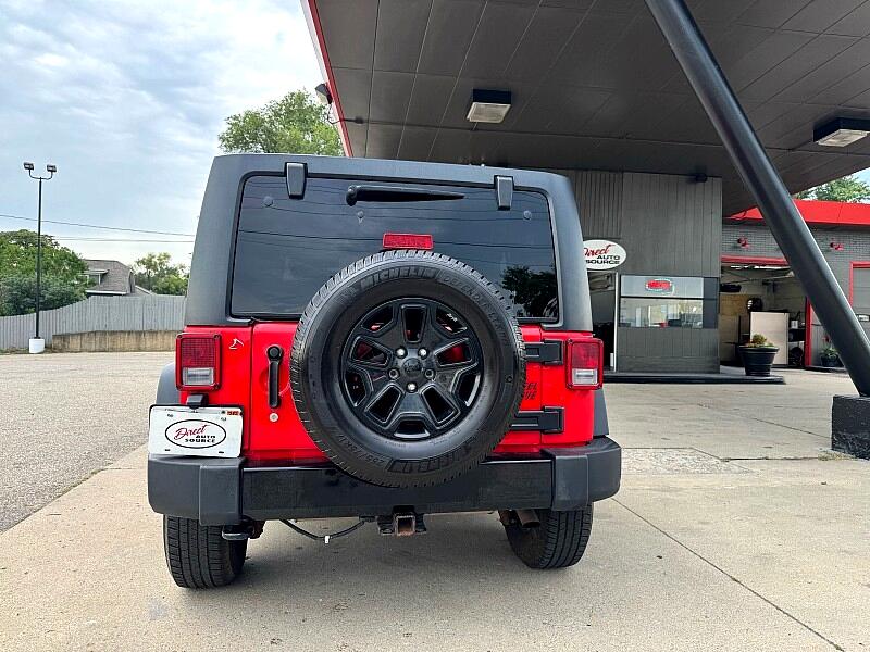 2015 Jeep Wrangler Unlimited Sport photo 5