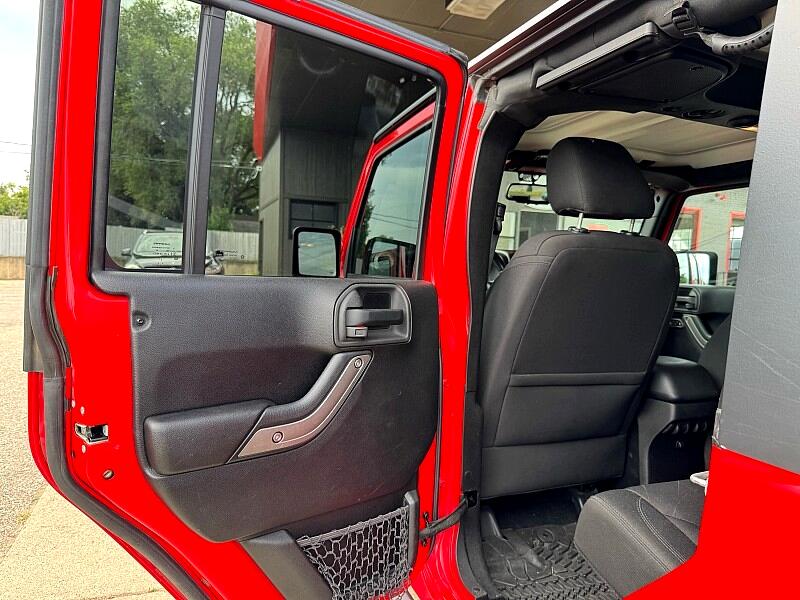 2015 Jeep Wrangler Unlimited Sport photo 8