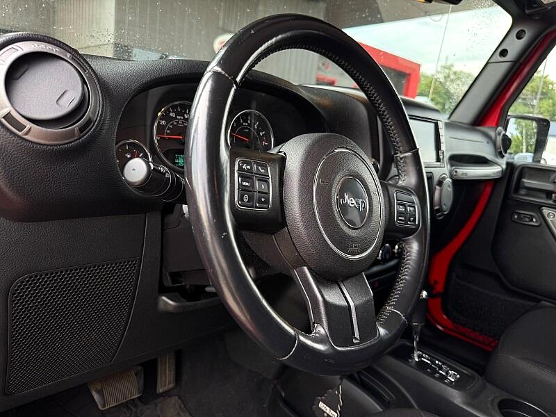 2015 Jeep Wrangler Unlimited Sport photo 16