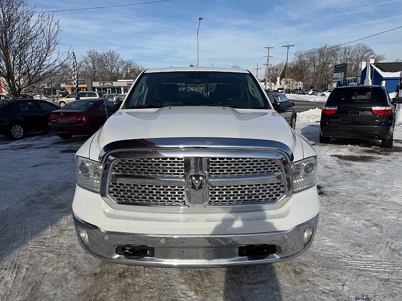 RAM 1500 Laramie Crew Cab SWB 4WD 2017