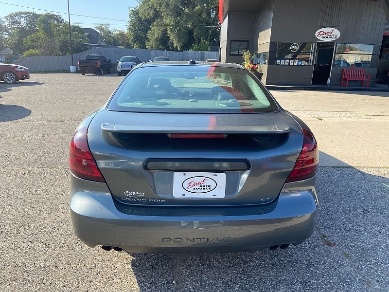 Pontiac Grand Prix GT2 2005 Pontiac Grand Prix GT2 2005