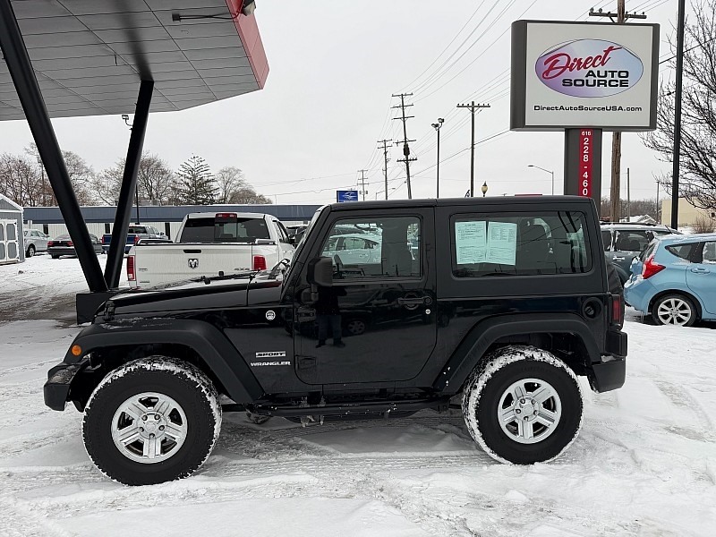 2012 Jeep Wrangler Sport's photo