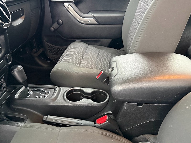 Jeep Wrangler Sport 4WD 2012