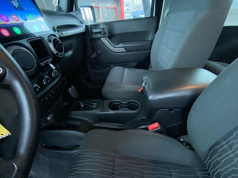 Jeep Wrangler Sport 4WD 2012