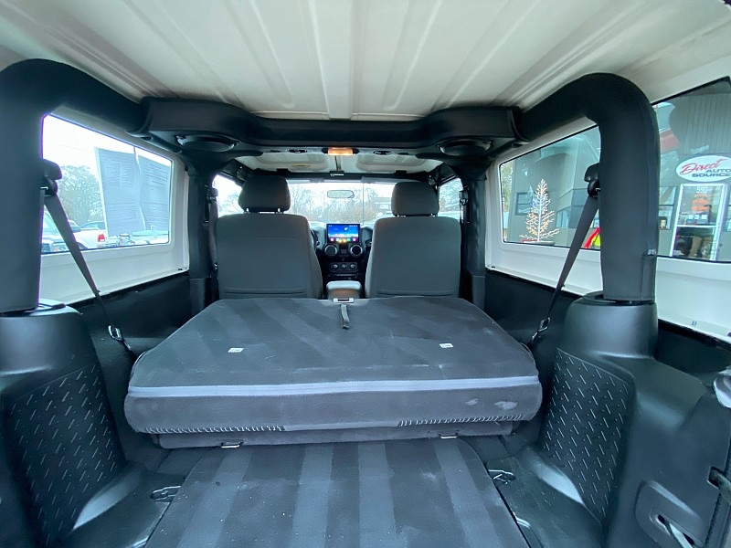 Jeep Wrangler Sport 4WD 2012