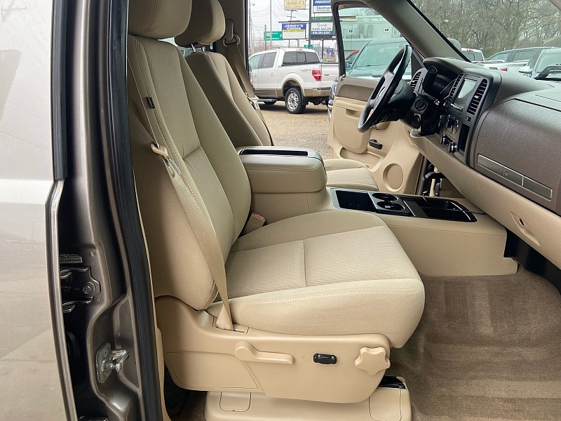 Chevrolet Silverado 1500 LT Crew Cab 4WD 2012