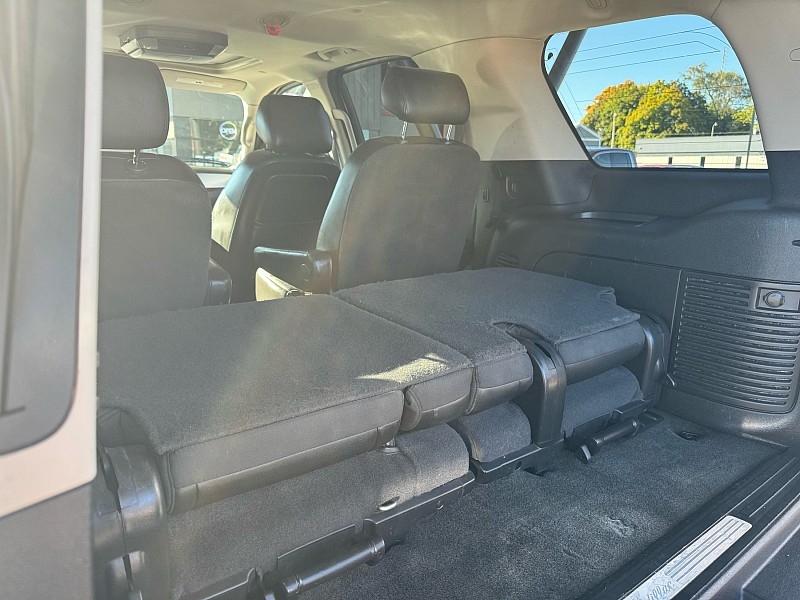 Cadillac Escalade AWD Luxury 2010 Cadillac Escalade AWD Luxury 2010