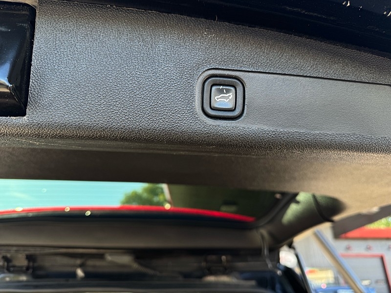 Cadillac Escalade AWD Luxury 2010 Cadillac Escalade AWD Luxury 2010