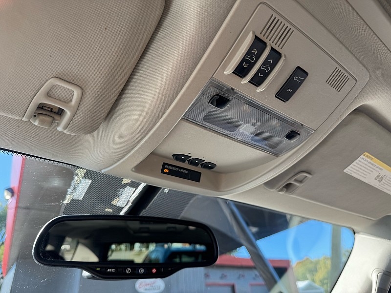 Cadillac Escalade AWD Luxury 2010 Cadillac Escalade AWD Luxury 2010