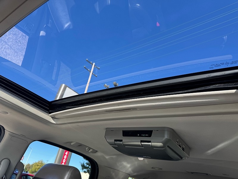 Cadillac Escalade AWD Luxury 2010 Cadillac Escalade AWD Luxury 2010