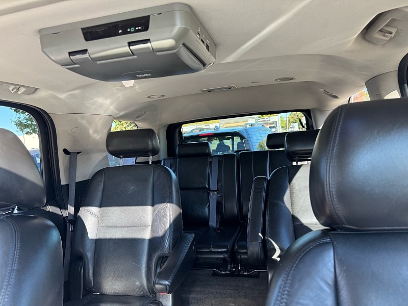 Cadillac Escalade AWD Luxury 2010 Cadillac Escalade AWD Luxury 2010